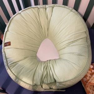 Leachco Podster Baby Lounge Pillow